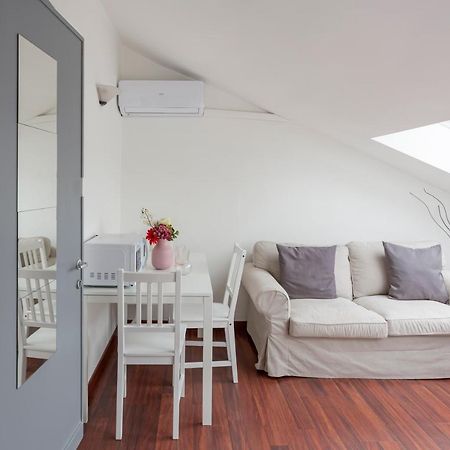2 Bedroom 2 Bathroom Apt - Duomo 2 米兰 外观 照片