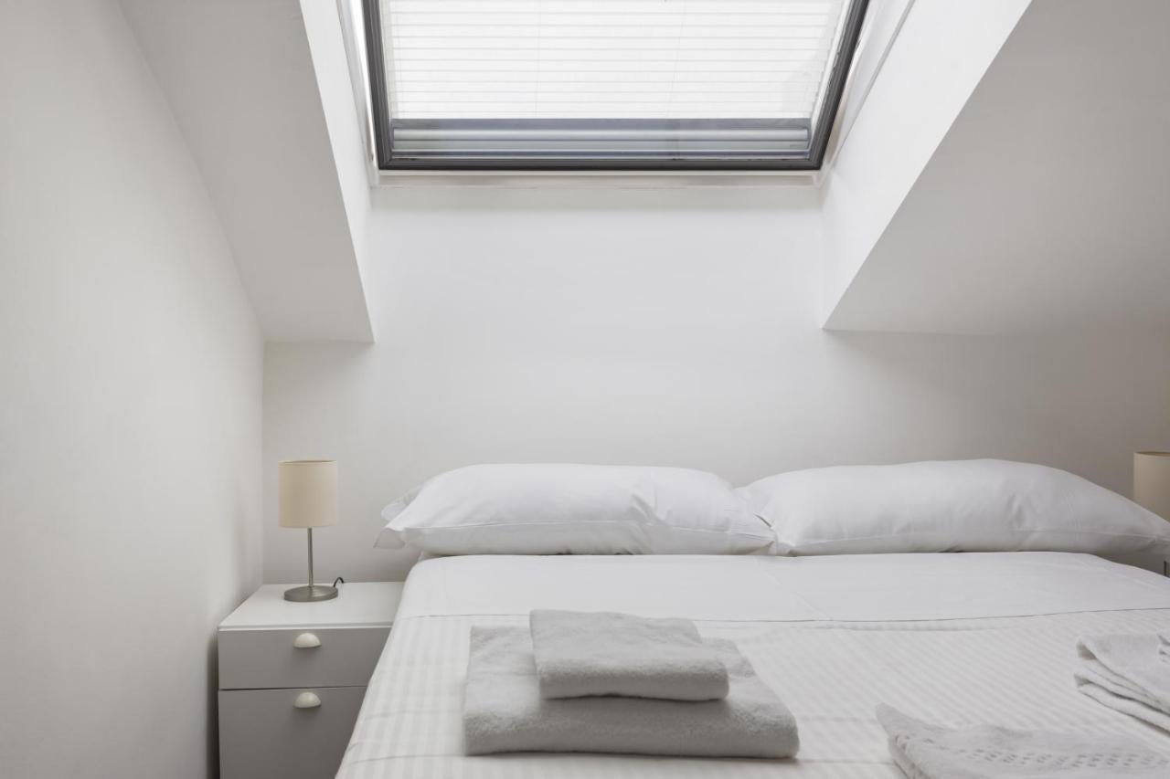 2 Bedroom 2 Bathroom Apt - Duomo 2 米兰 外观 照片